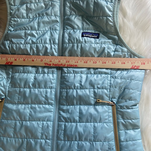 Patagonia Sz S Women's Light Blue Quilted Vest - Picture 9 of 11